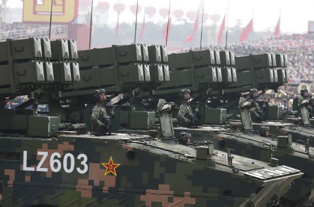 Ardndan gei yapan Roket gc ktas, in'in ulusal gvenlik konusundaki en nemli kollarndan biri.                