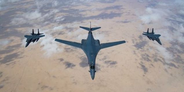 B 1b Lancer O Silahtan 5 Tane Tasiyacak Foto Galeri Star