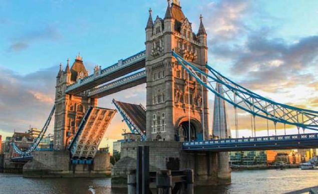 Tower Bridge, ngiltere  <br><br>  ngiltere'nin bakenti Londra'nn dousunda yer alan Tower Bridge, kentin en nemli simgelerinden biri. <br><br>  ki kule eklinde ina edilen kpr, Thames Nehri zerinde yer alyor. Kentin kuzey ve gneyini birbirine balayan kpr, 1886 ylnda kullanma ald. Kule uzunluu 65 metre olan kprnn enine uzunluuysa 244 metre.             