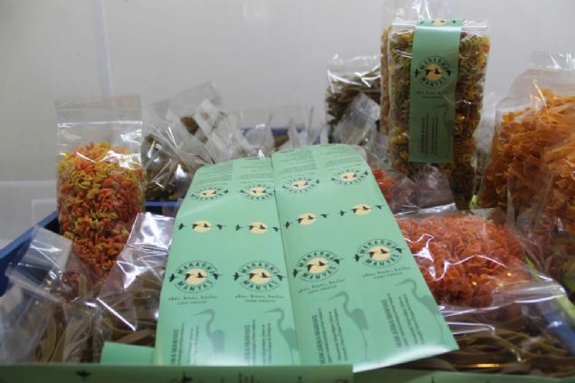 27 eit makarna imal ettiini anlatan Karaka, unlar kaydetti:   