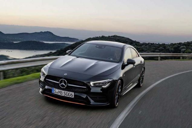 Ekim aynda Mercedes CLA sahibi olmak isteyenler iin ise 150.000 TL krediye 24 aya kadar yzde 0 faiz, 36 aya kadar ise yzde 0,39 faiz oran akland.  