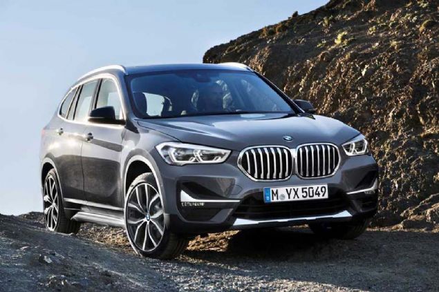 BMW'DEN YZDE 0,49'LUK FAZ SEENE  <br><br>  Alman retici yeni BMW X1 modeli iin bu ay 120.000 TL'ye yzde 0,49 faiz oranyla ve takas destei avantaj sunduunu duyurdu.  <br><br>  Markann kampanya aklamasnda BMW X2 sDrive16d modelinde ise 100.000 TL'ye yzde 0,79 faiz oran ve takas destei bulunduuna dikkat ekildi.     