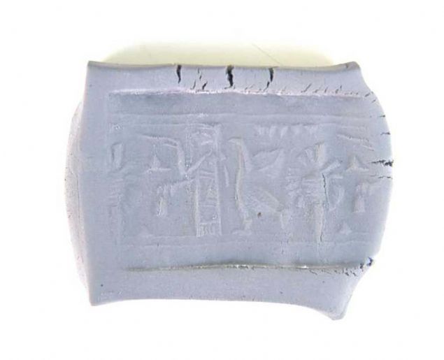 Zerzevan Kalesi'nin bin 800 yllk bir askeri yerleim olarak bilindiini anlatan Cokun, 'Bundan ncesi yoktu. Ancak bu yl yaplan almalarda ok nemli buluntu grubuna rastladk... 