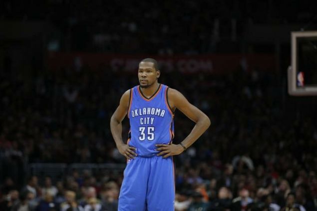                                                                 15<br><br>  KEVIN DURANT                                                           