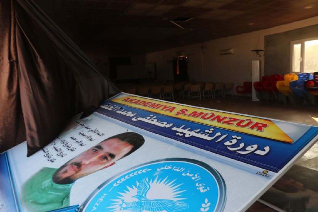 Binalarda YPG/PKK'nn flamalar, len terristlerin fotoraflar ve rgtn finansmanna faaliyetlerine ilikin ok sayda dkman bulunuyor.  