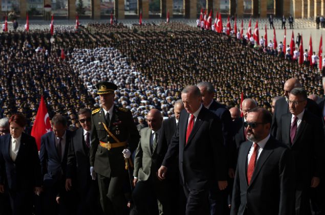  9 Ekimde balattmz ve baarlara imza attmz Bar Pnar harekatyla Suriye snr boyunca kurulmak istenen terr koridorunu datarak kararllmz tm dnyaya gsterdik.  