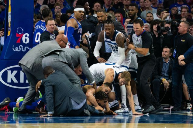                                                                 NBA ynetiminin iki yldza nasl bir ceza verecei de merak konusu...                                                       