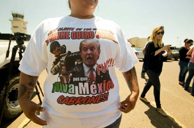 ocuklarn altnc ay doum gnn planlarken Guzman, kznn ok korkusuz olduunu ve artk eline bir Kalanikof alp babasyla taklma vaktinin geldiini yazyordu.          