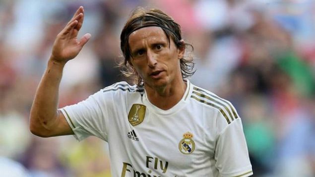                                                                 LUKA MODRIC - REAL MADRID  <br><br>  ORTA SAHA - OYUN KURUCU                                                           