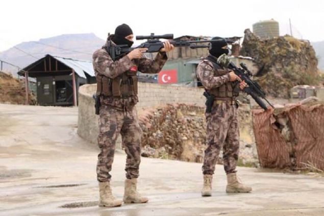 Gvenlik glerinin yurt iinde ve snr tesinde yrtt kapsaml ve baarl operasyonlar sayesinde blgede terr bitme noktasna geldi.  