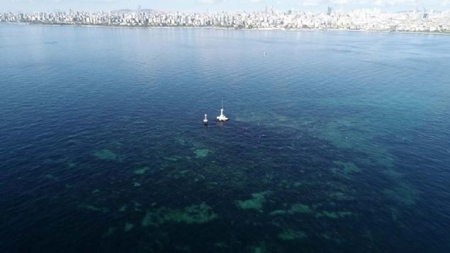 EMEZSOY: BRKA DEPREMDE BATMI OLMASI GEREKR  <br><br>  Adann nasl ve neden battyla ilgili olarak Jeoloji Mhendisi Prof. Dr. ener mezsoy, adann tek bir depremde batmadn ifade edereke yle konutu:     
