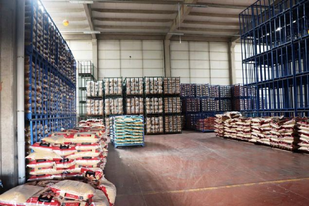 Mardin bulgurunun rengi, tad, aromas ve kalitesini ispat ettik. Mardin bulgurunu dier bulgurlardan ayran temel zellik, kehribar sars rengidir. Kehribar sars renk, bulgurda nemli bir kalite kriteridir. Mardin bulguru bu zelliini yetitii krmz topraklardan ve budayn st olum dnemindeki Mardin gneinden alr' diye konutu.     