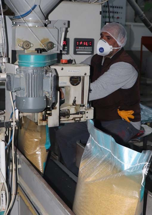 15 FABRKA MARDN BULGURUNU RETYOR  <br><br>  Mardin bulgurunun kentin ekonomisine byk katk salayacan anlatan Sun, 'Mardin bulgurlu zaten ok kaliteliydi, ama bilinirlii yoktu.     