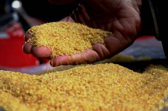 Dzenli olarak bulgur tkettiimizde bir sre sonra vcudumuz hastalklara kar ok daha korunakl bir hale geliyor. Bulgur, kan ekerinin dengelenmesini saladndan, eker hastalarnn sorunlarna are oluyor.     