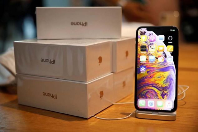GNCELLEME HANG PHONE'LARA GELD?  <br><br>  ABD merkezli teknoloji devi Apple 2016'dan nce kan modellere iOS 13 serisini desteklemiyor. Gelin ilk nce gncelleme alacak iPhone modellerine bakalm. 
