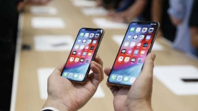 iPhone XS  <br><br>  iPhone XS Max  <br><br>  iPhone XR 