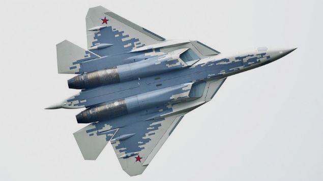  Su-57'nin takviyesiz spersonik uu, ksa mesafeli kalk ve ini, radarlara grnmezlik (hayalet) teknolojileri, kapal blmelerde silah sistemleri, sper manevra kabiliyeti gibi zellikleri bulunuyor.           