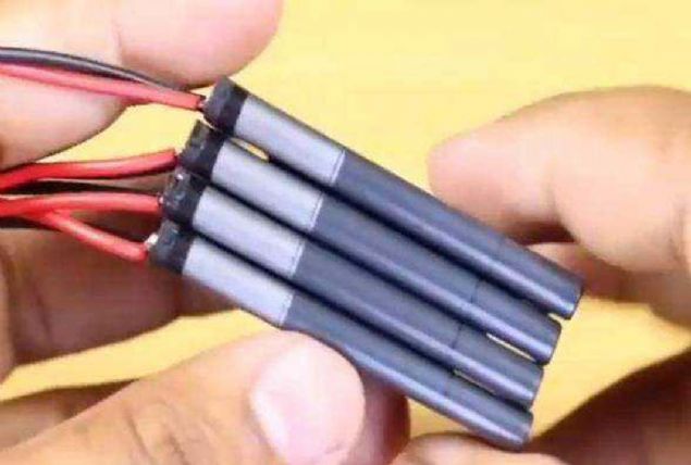 Onlar bu ekilde st ste tutkalla yaptryoruz.   