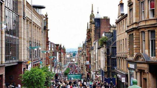 2- Glasgow  <br><br>  lke: Birleik Krallk         