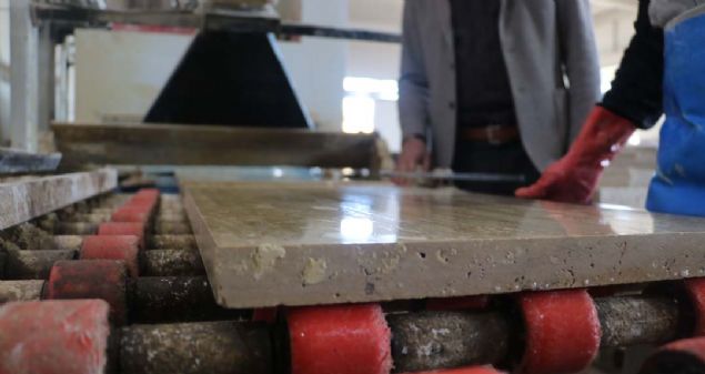 Hollywood'un nllerinin tercihi  <br><br>  Glat, Amerika'ya ihra ettikleri rnlerin bir ok Hollywood nlsnn evlerinde kullanldn belirterek, 'zellikle Amerikan pazarnda Hollywood'da nllerin villalarnda kullanld bu travertenler.     