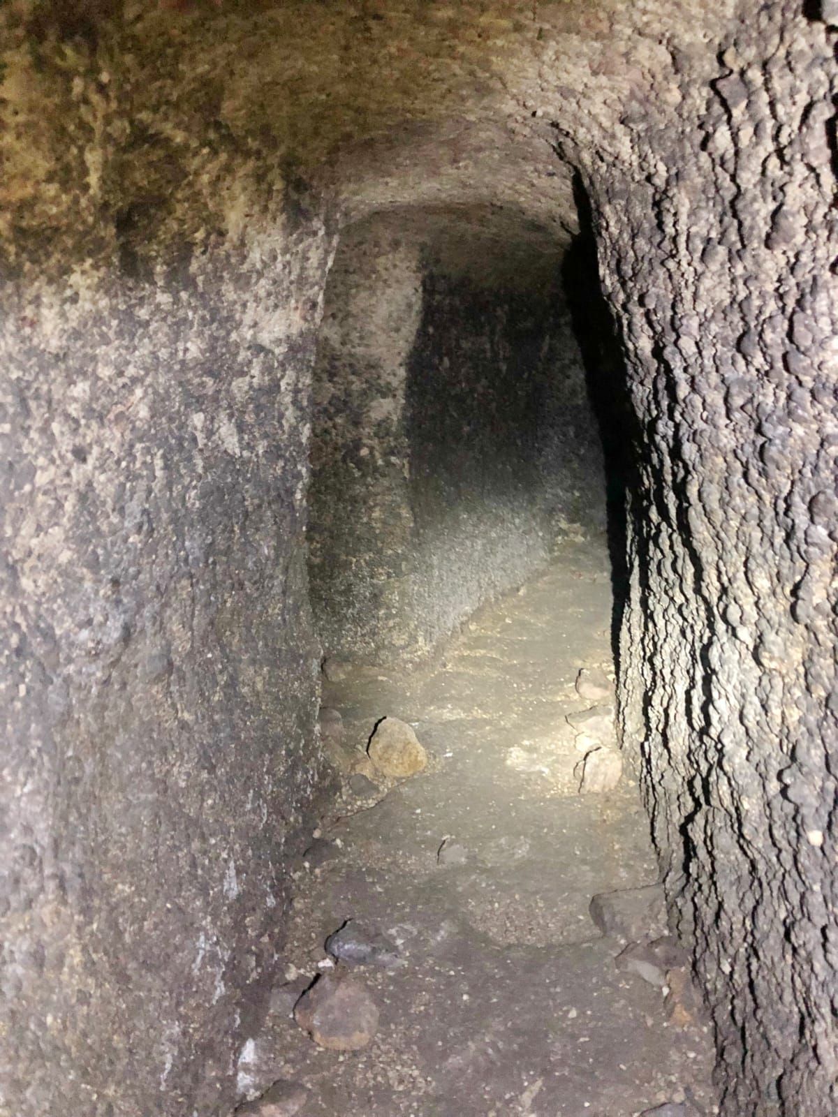 B�y�k�ehir Belediye Ba�kan� Memduh B�y�kk�l��, 'T�rkiye'de ismi zikredilen yer alt� �ehirlerinden iki misli daha b�y�k bir yer alt� �ehri ke�fedildi' dedi.  