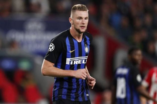                                                                 Stoper  <br><br>  10- Milan Skriniar / Inter                                                        