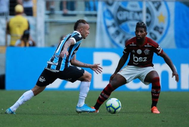                                                                 Kanat  <br><br>  10- Everton / Gremio                                                        