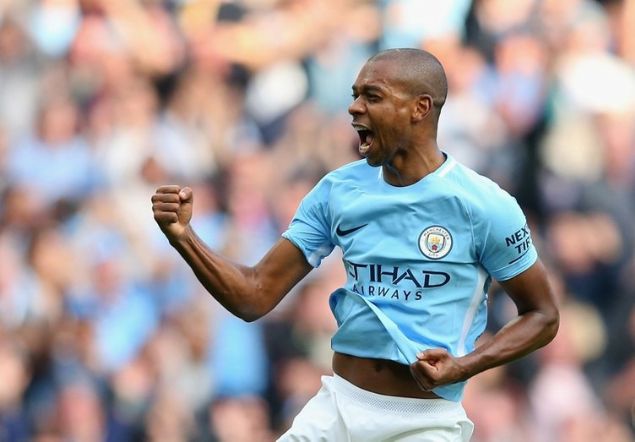                                                                4- Fernandinho / Manchester City                                                        