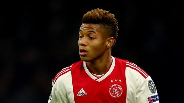                                                                 8- David Neres / Ajax                                                        