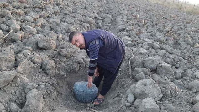 Bahesine gece gk grltsn andran bir sesle gkta dtn iddia eden Mustafa Civelek tan yetkililerce incelenmesini isteyerek, 'O gece hafif yamur yayordu. 