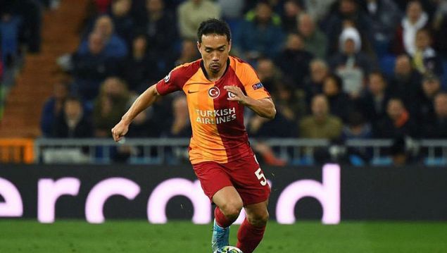                                                                 Yuto Nagatomo - Galatasaray                                                       