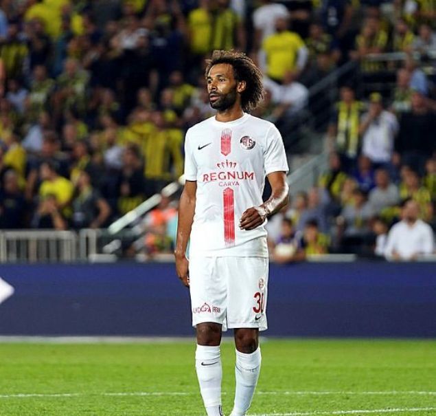                                                                 Naz�m Sangare - Antalyaspor                                                       