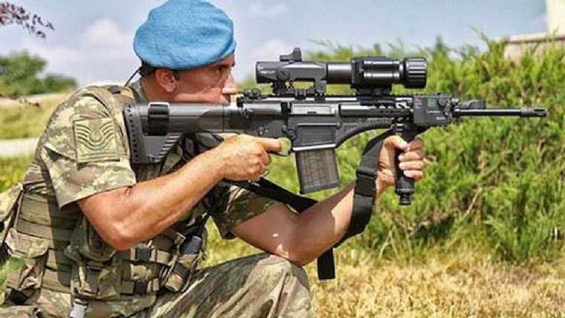 Gvenlik glerinin envanterinin yerli silahlarla glendirilmesi almalar kapsamnda teslimat yaplan Milli Piyade Tfei (MPT-76) teslimat says 52 bini geti. 