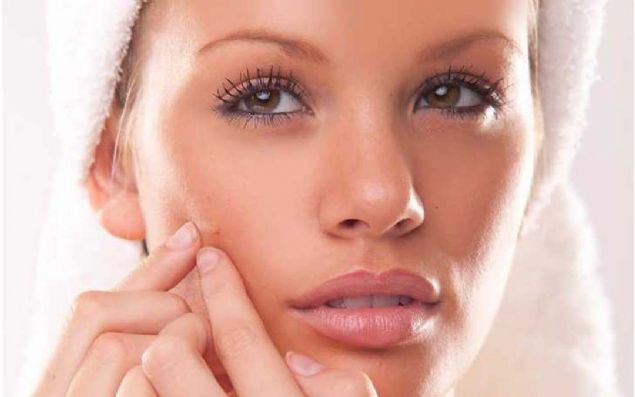 Herkes przsz bir cilde sahip olmak ister. Sabah uyandnzda yznzde kan bir sivilce tm gn cannz skabilir.   <br><br>  Birok faktr sivilce oluumunu etkileyebilir. Sivilce zellikle ergenlik andaki genlerin korkulu ryas...   