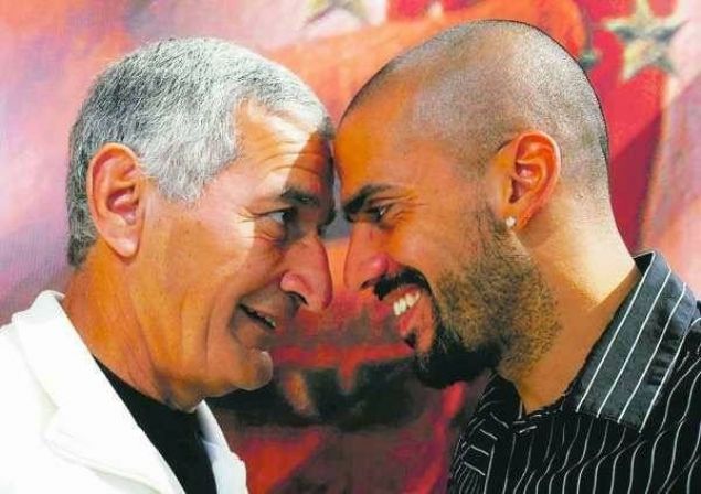                                                                 JUAN SEBASTAN VE JUAN RAMON VERON                                                        