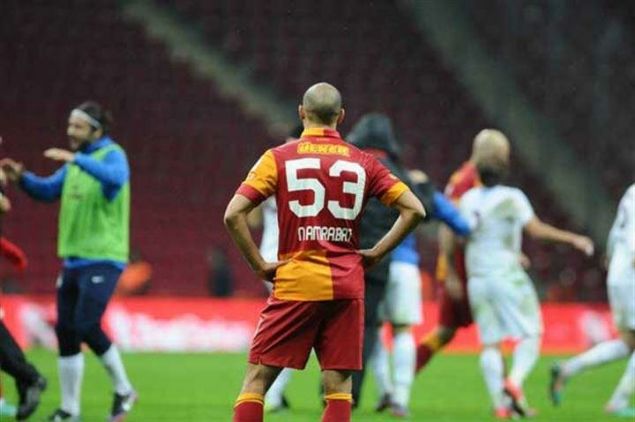                                                                GALATASARAY 1-2 1461 TRABZON  <br><br>  2012-12 sezonunda Galatasaray evinde 1. Lig temsilcisi 1461 Trabzonspora 2-1 yenilerek elendi.                                                        