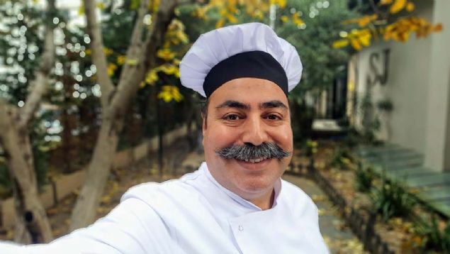 'Ben aslnda zayflamay brakp salkl beslenmeye karar verdiim anda kilo vermeye de baladm. Yeme bozukluum vard. Elime geen eyi azma atyordum.   <br><br>  Doyma hissim yoktu. imdi n kavramn kaldrp, i sesimi dinliyor acktmda yiyorum, doyduumu anladm anda brakyorum.   