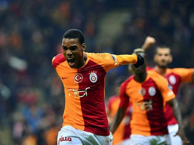                                                                 Rodrigues Galatasaray                                                         