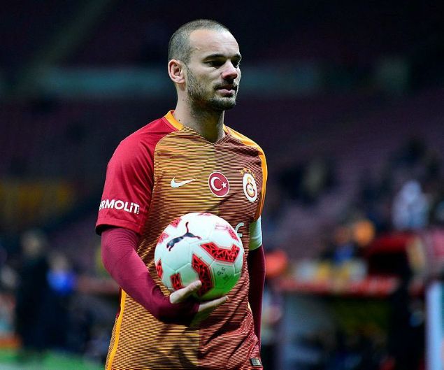                                                                eyrek finalde, Sneijder ve Drogba'nn da gol att mata Galatasaray, Real Madrid'i de 3-2 yenmeyi baarmt.                                                         
