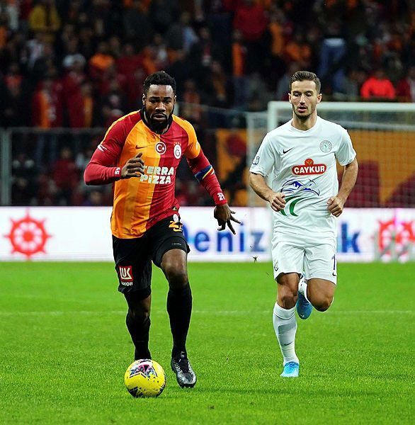                                                                 Luyindama Galatasaray                                                         