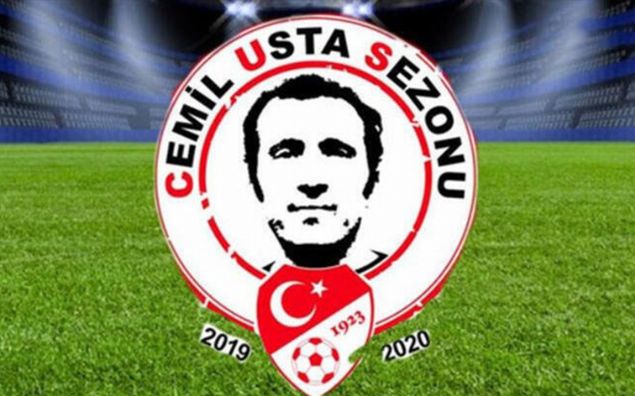 Sper Lig'de ara transfer dnemi yaklarken Beikta, Trabzonspor, Fenerbahe ve Galatasaray ile birlikte btn ekipler kadrolarn glendirmek iin hummal bir alma iine girdi. Bu sezon ampiyonluk yar nefesleri keserken devre arasnda takmlarn yapaca takviyeler ampiyonluk yolunda belirleyici olacak. Peki gemite devre arasnda takma katlm ve Sper Lig'e damgasn vurmu isimler kimler? te cevab...  <BR><BR>                                                                  Sper Lig Cemil Usta Sezonu'nda ampiyonluk yar son srat devam ediyor.                                                         
