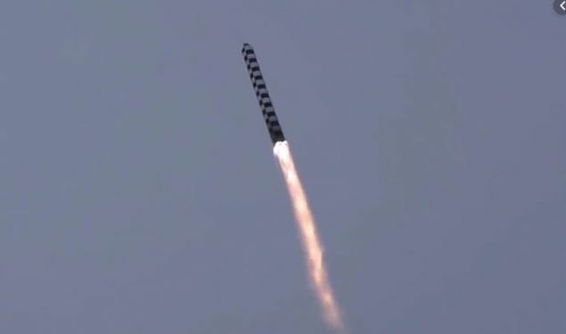 10 Sarmat fzesi, ABDnin tm nfusunu yok edebilir deerlendirmesinde bulunmutu.  