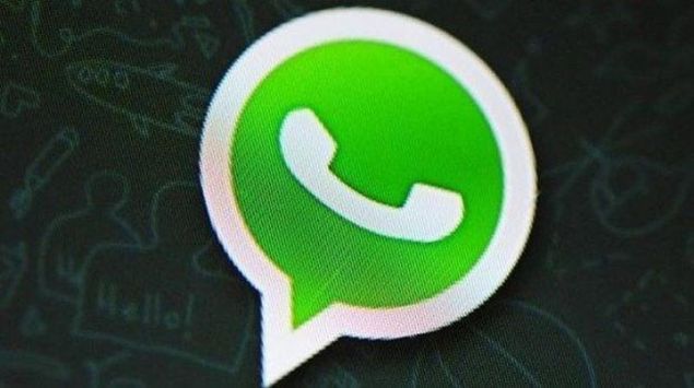                                                                 DZST WHATSAPP  <br><br>  WhatsApp bilgisayardan aarak artk iyerinizde istediiniz kadar mesajlamanz mmkn. Bilgisayarnzdan Web.whatsapp.com adresine girdikten sonra telefonunuzdaki WhatsAppinizden alacanz QR kodu ile sohbetlerinizi bilgisayar ekranna tayabilirsiniz.                                                          