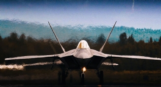 İşte ABD'nin en yakın müttefiklerine bile satmadığı uçak: F-22 Raptor