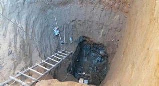 Define aramak için 40 metre kazmışlar!
