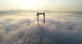İstanbul sise teslim oldu