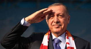 Başkan Erdoğan'dan asker selamı