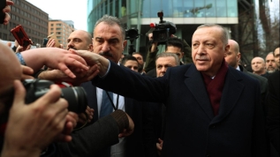 Berlin'de Başkan Erdoğan'a sevgi gösterisi