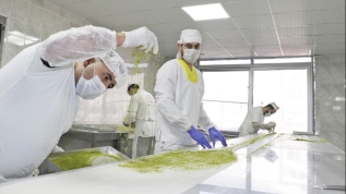 12 metrekare dükkanı vardı! Şimdi 3 fabrika, 18 şube...