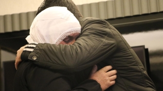 Evlat nöbetinde 8. buluşma! Duygu dolu anlar objektiflere böyle yansıdı